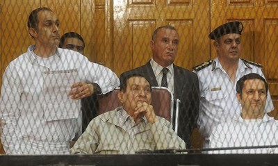 «النقض» تؤيد سجن مبارك ونجليه 3 سنوات في «القصور الرئاسية»