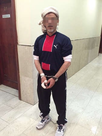 المتهم الذي حطم المركبات ضبط بعد شيوع تصرفه على وسائل التواصل﻿