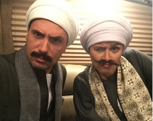 ياسمين عبدالعزيز في زي رجل صعيدي