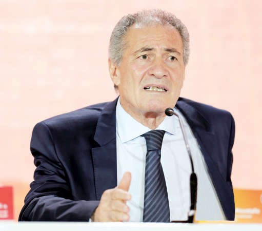 رئيس الاتحاد الدولي لكرة اليد دحسن مصطفى
