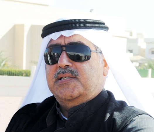 عماد حيات