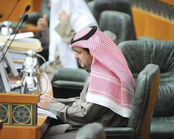سلطان اللغيصم
