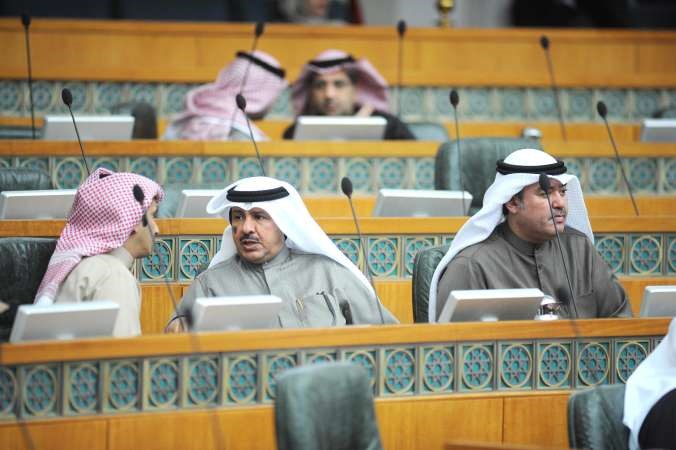 محمد البراك وماجد موسى ودمنصور الظفيري
