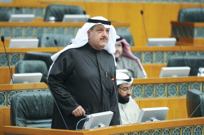 عيسى الكندري
