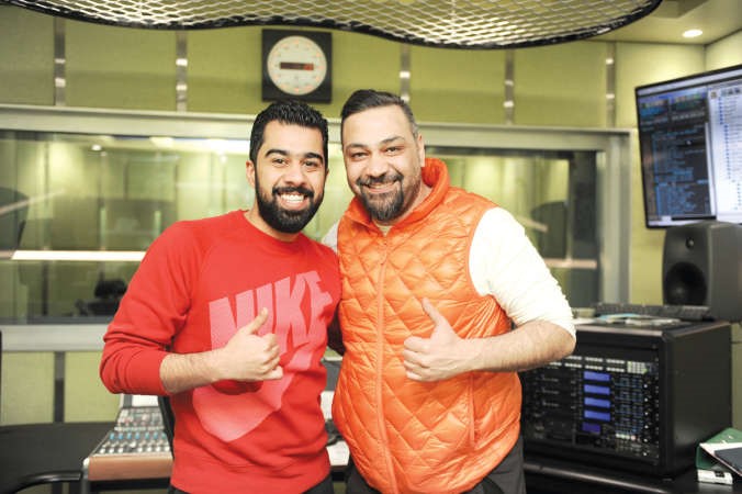 المخرج جابر الجاسر ﻿﻿مع المذيع احمد الموسوي﻿