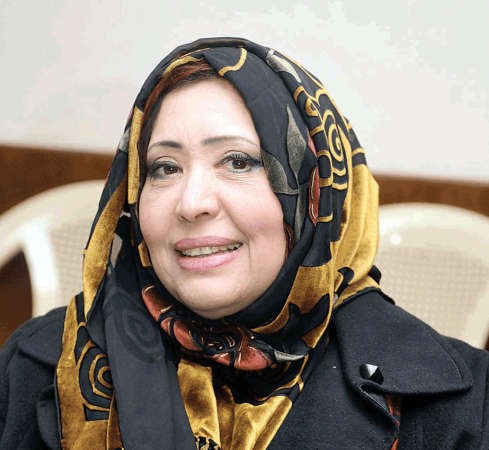 سميرة القناعي