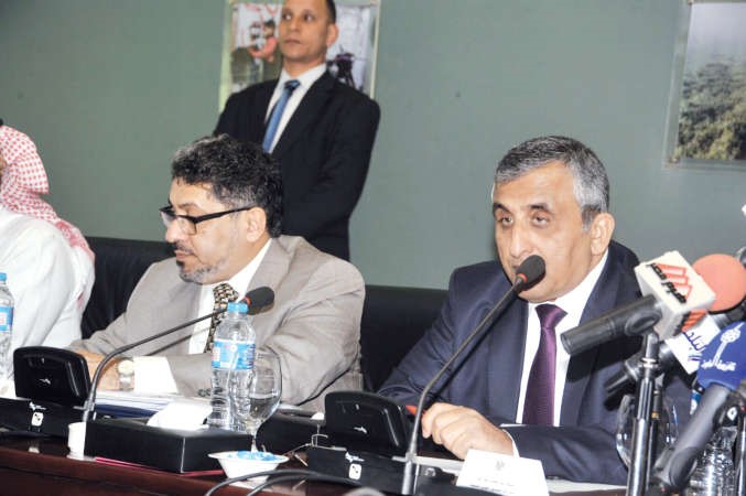 عبدالوهاب البدر ومروان الغانم مدير العمليات بالصندوق الكويتي