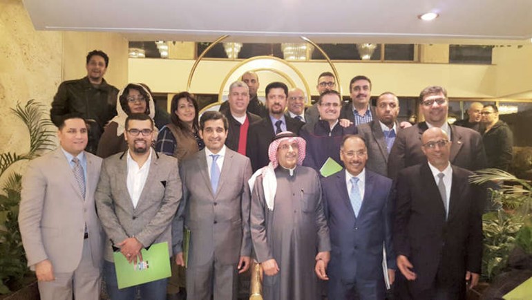 الهيئة الادارية وعدد من الاعضاء