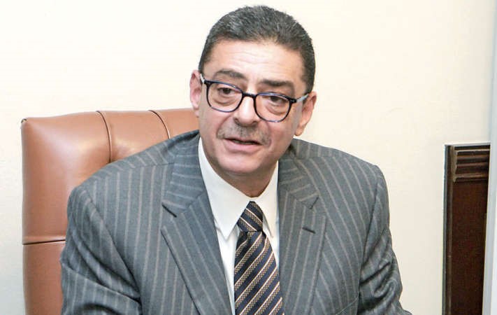 محمود طاهر﻿