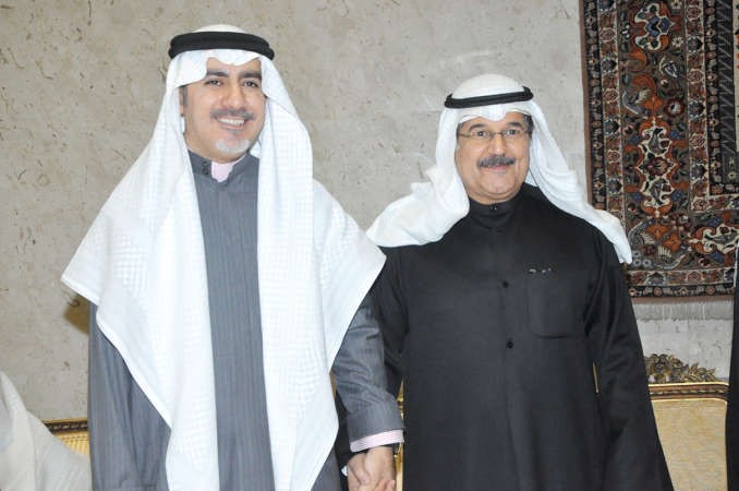 خالد الفارس يهنئ الشطي بالسلامة﻿