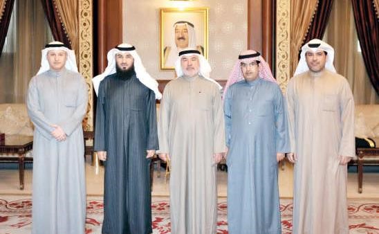 صالح عاشور وسيف العازمي وعلام الكندري ومشعل العنزي ومهدي المطيرات
