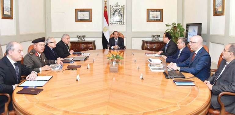 الرئيس عبد الفتاح السيسي تابع خطط تطوير منطقة اهرامات الجيزة 