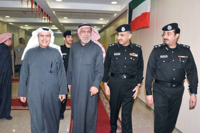 اللواء اسعد الرويح وعلي مراد والمقدم صلاح الشطي والمقدم احمد الهاجري