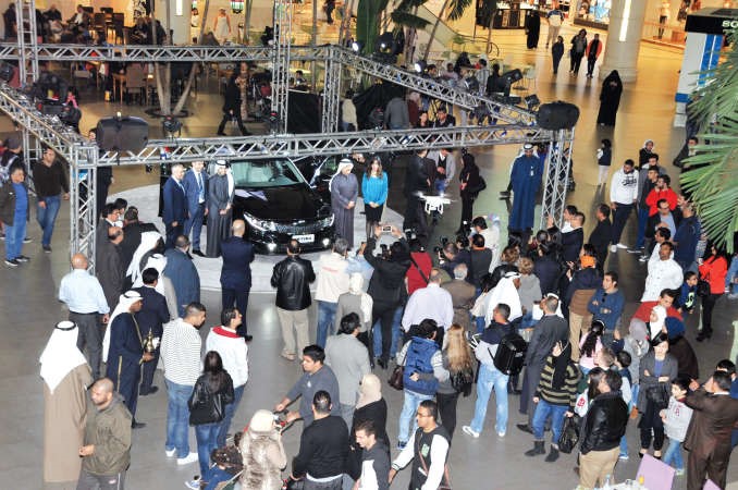 اقبال جماهيري للتعرف على اوبتيما الجديدة							محمد هاشم﻿