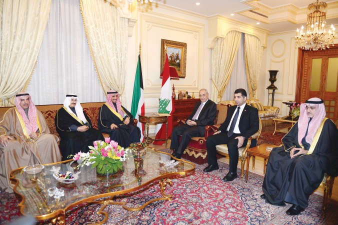 الرئيس الغانم والوفد المرافق له في ضيافة رئيس مجلس النواب اللبناني نبيه بري ويبدو دخليل عبدالله ودعودة الرويعي وفيصل الشايع والسفير عبدالعال القناعي