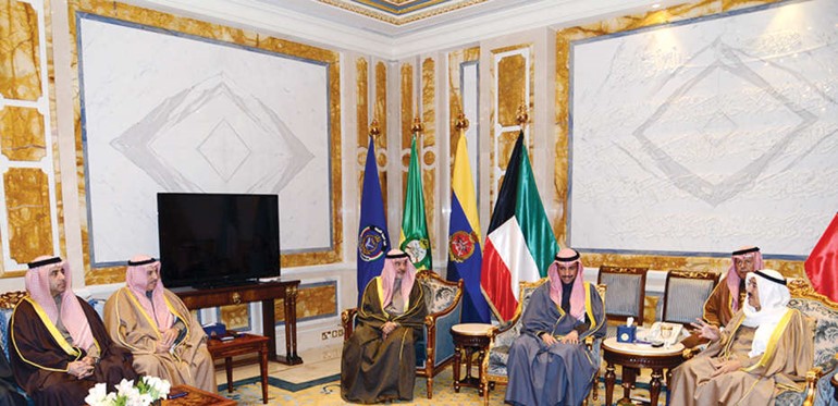 صاحب السمو الامير مستقبلا مرزوق الغانم واعضاء الشعبة البرلمانية المشاركين في مؤتمر اتحاد مجالس الدول الاعضاء في منظمة التعاون الاسلامي﻿