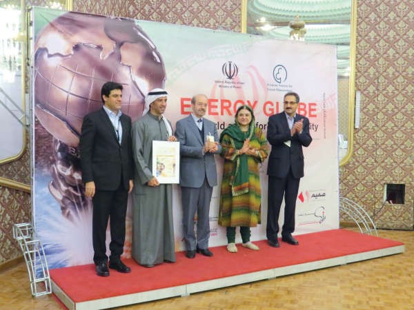 فريق الغوص يفوز بجائزة المشروع الوطني للاستدامة لمؤسسة الطاقة العالمية