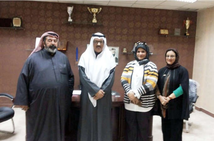 دهام الشمري مستقبلا سعاد حاكم وموظفي الهيئة