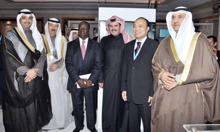 الشيخ محمد العبدالله ومحميد القطان ومسلمان البدران وهولين جاو ومسالم الاذينة ﻿