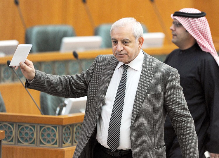 المجلس يوافق على تعديل ميزانية "التطبيقي" ويحيل القانون الى الحكومة 