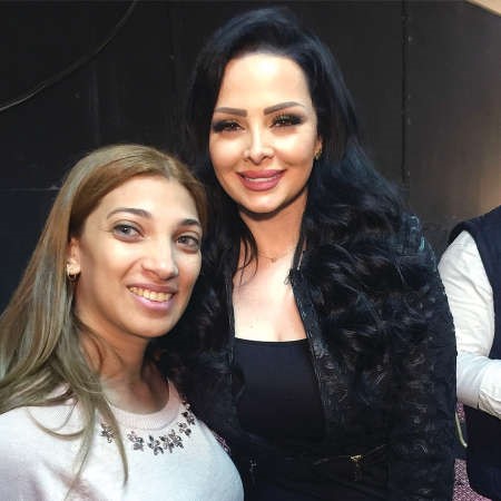 ديانا مع الزميلة خلود ابوالمجد﻿