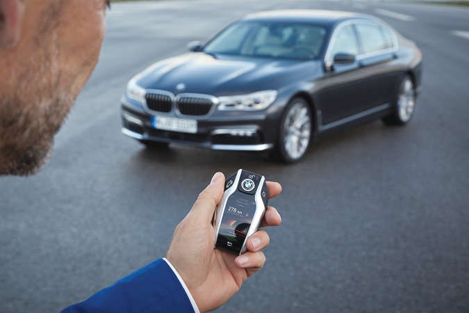BMW الفئة السابعة.. تعريف جديد للفخامة المعاصرة