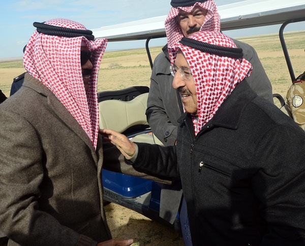 صاحب السمو الامير الشيخ صباح الاحمد وسمو ولي العهد الشيخ نواف الاحمد ووزير الداخلية الشيخ محمد الخالد