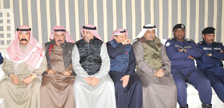 اللواء محمود الطباخ وعدد من الحضور