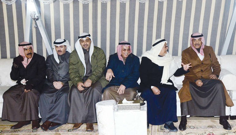 الشيخ صباح الخالد والشيخ علي الجراح والشيخ خالد الجراح والشيخ محمد العبدالله
والشيخ خالد العبدالله والشيخ سعود فيصل السعود