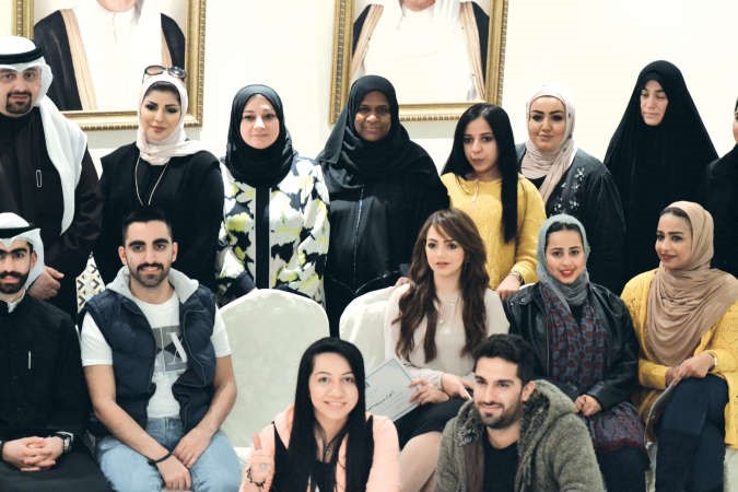 عدد من المشاركين والمشاركات