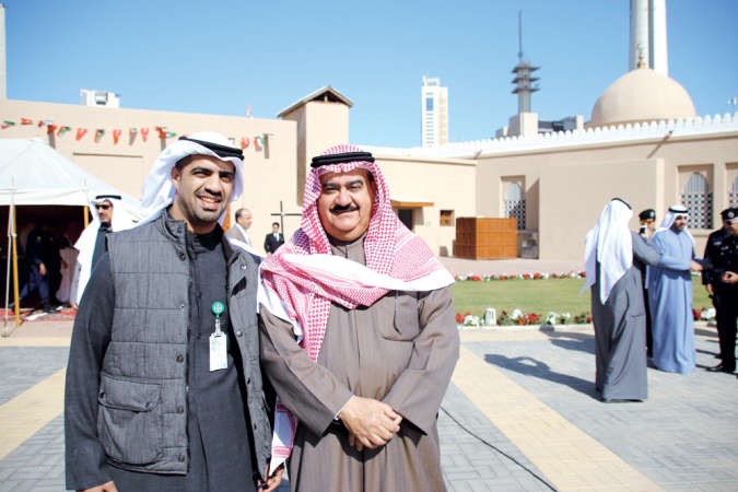 محافظ العاصمة يحيي موظفي بيتك ﻿
