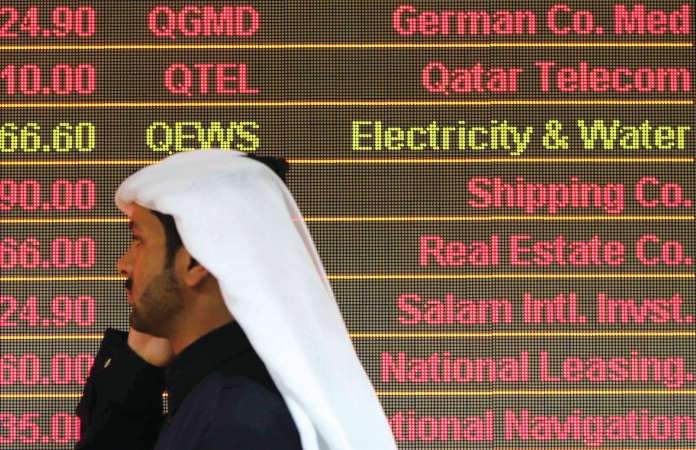 اكبر الشركات الخليجية لم تنج من انهيار الاسواق العالمية حيث منيت بخسائر فادحة تخطت الخسائر التي حققتها في عام 2015 كاملا﻿