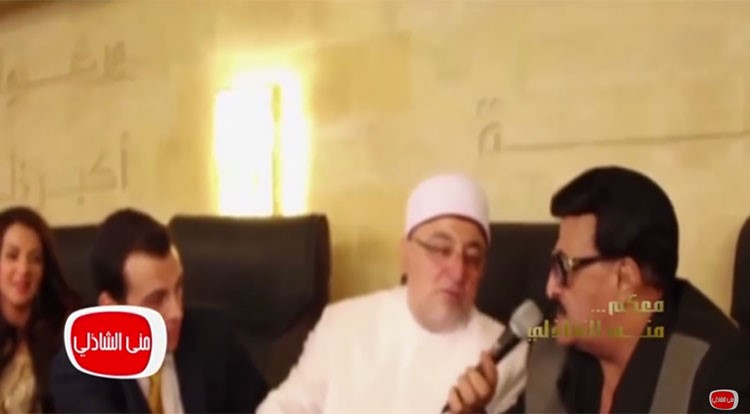 بالفيديو.. موقف كوميدي في عقد قران دنيا سمير غانم بمقطع يعرض للمرة الأولى 