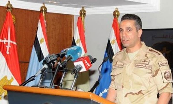 البحرية تتوجه لإنقاذ مركب الصيد الغارق أمام السواحل السودانية