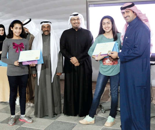 35 طالباً وطالبة شاركوا في المعسكر الربيعي لمركز صباح الأحمد للموهبة والإبداع