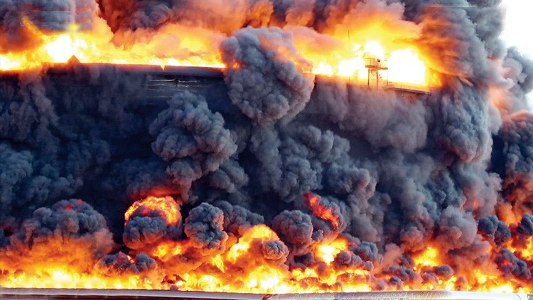 النفط احد ابرز ضحايا النزاعات في ليبيا﻿