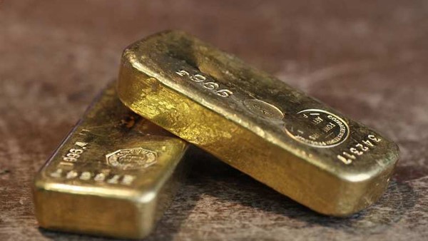 فتاة تتلقى سبيكة ذهب في ألمانيا إثر عدم اكتشاف صاحبها
