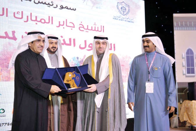 درع تقديرية﻿