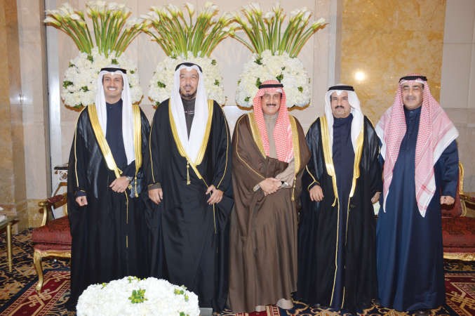 ناصر الروضان والشيخ دابراهيم الدعيج ودعبدالله المعتوق يباركون