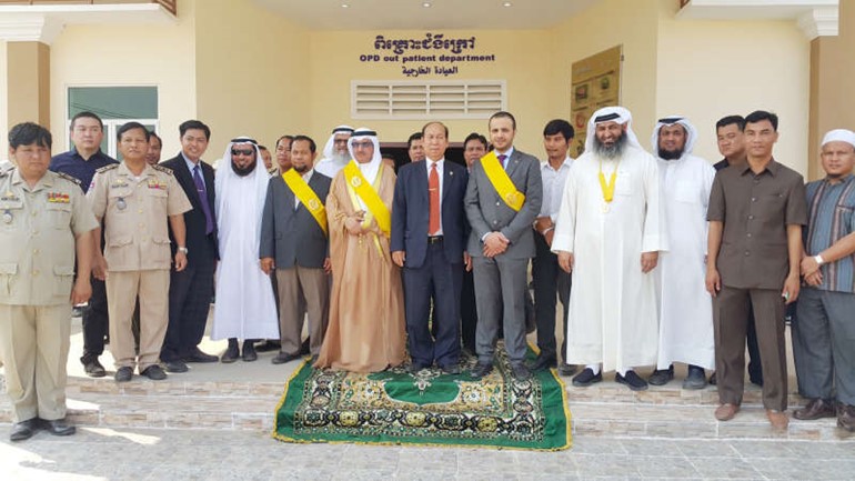 صورة جماعية للضيوف المشاركين في حفل الافتتاح