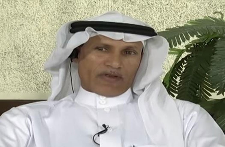 بالفيديو.. سعودي يروي كيف جمع بزواجه بين مديرة مدرسة ومعلمة وطالبة ومشرفة قبل بلوغه الـ 29 