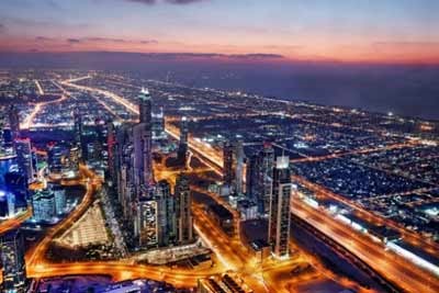 بالصور.. دبي المدينة الأجمل في العالم من الجو