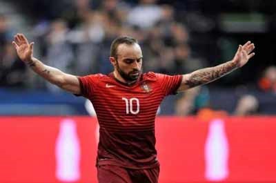 بالفيديو.. لاعب صالات يُبهر الجماهير..بهدف خارق!