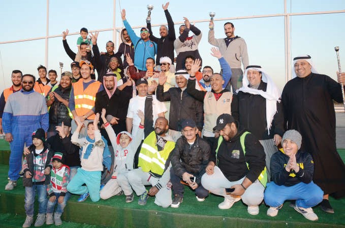 فرحة الفائزين بالالقاب ﻿