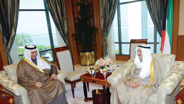صاحب السمو الامير لدى استقباله سمو رئيس الوزراء الشيخ جابر المبارك﻿