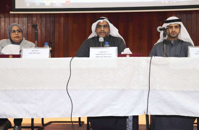 المتحدثون في الملتقى محمد هاشم