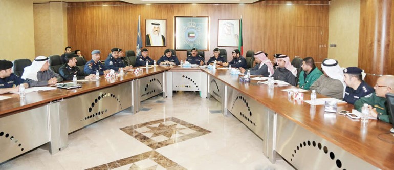 اجتماع الوكيل المساعد لشؤون الامن العام لبحث خطة الانتخابات﻿