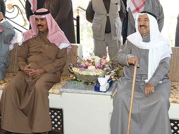 صاحب السمو الامير الشيخ صباح الاحمد وسمو ولي العهد الشيخ نواف الاحمد في عزايز امس