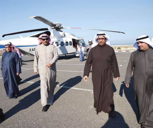 سمو الشيخ جابر المبارك والشيخ صباح الخالد والشيخ خالد الجراح