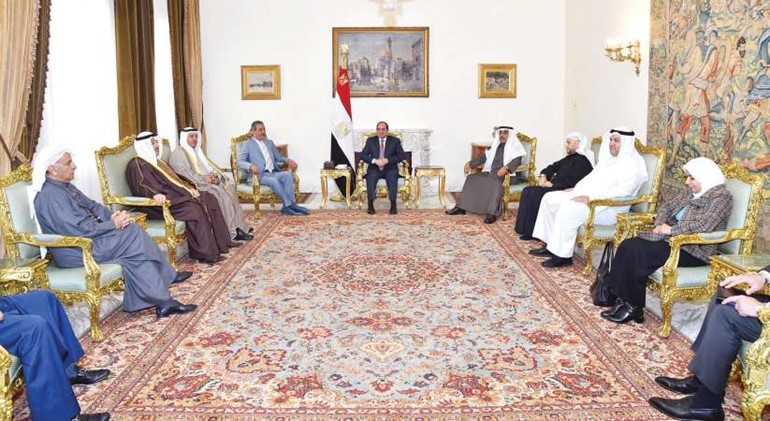 الرئيس السيسي متحدثا الى الوفد الاعلامي الكويتي